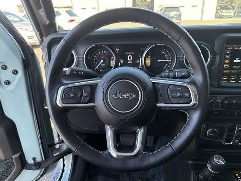 Used 2023 Jeep Wrangler Unlimited Sahara w/ Cold Weather Group image 22