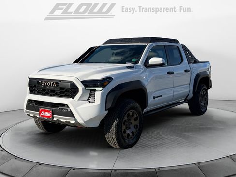 New 2026 Toyota Tacoma Trailhunter image 3