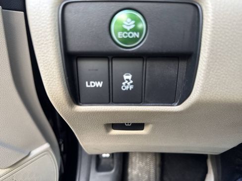Used 2014 Honda Accord EX-L image 17