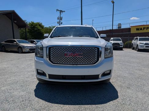 Used 2017 GMC Yukon XL Denali w/ Open Road Package AWD/4WD image 2