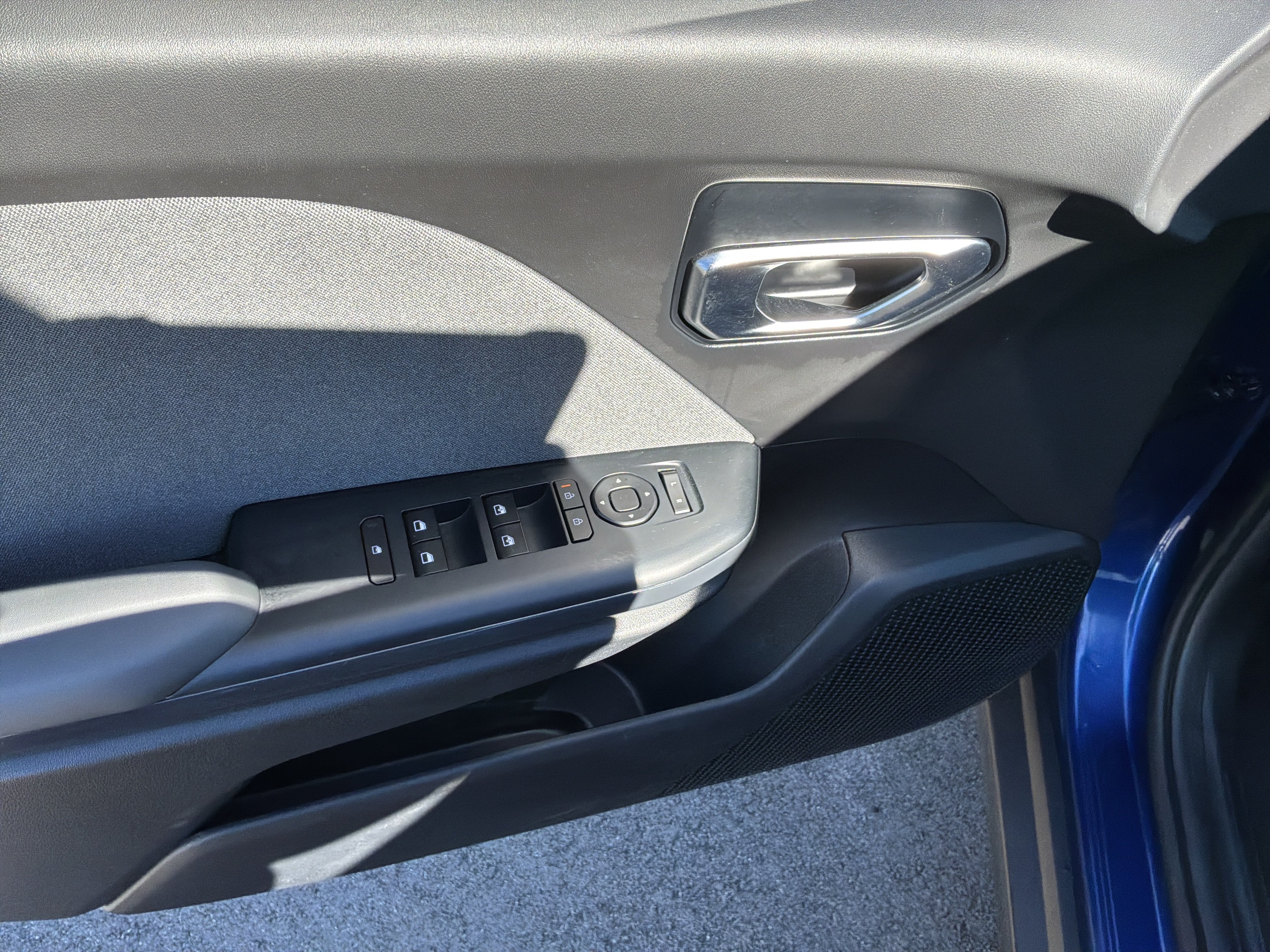 Used 2025 Kia K4 EX FWD image 15