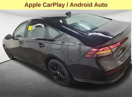 Used 2025 Honda Accord SE image 7