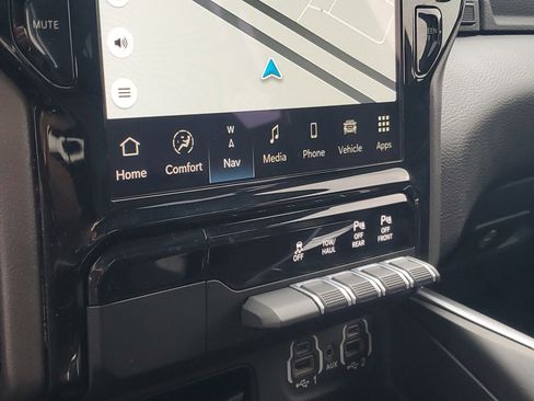 Used 2022 RAM 1500 Big Horn RWD image 10