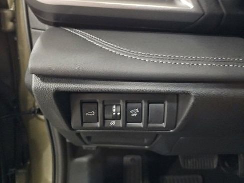 Used 2025 Subaru Outback Limited XT image 12