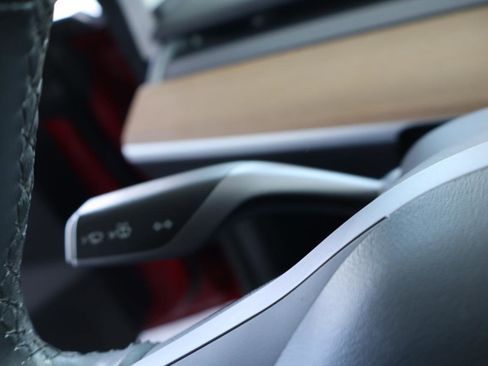 Used 2019 Tesla Model 3 Long Range RWD image 23