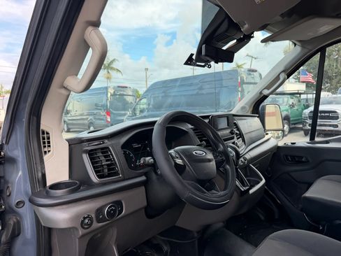 Used 2020 Ford Transit 250 148 High Roof Extended RWD image 12