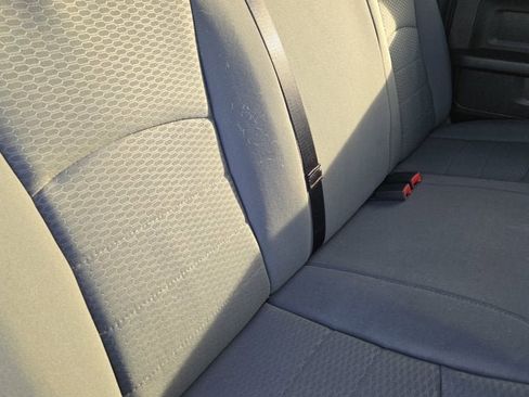 Used 2013 RAM 1500 Express image 10