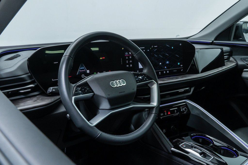 Used 2025 Audi Q5 Premium w/ Convenience Package AWD/4WD image 14
