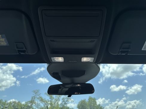 Used 2025 Ford Escape ST-Line AWD/4WD image 21