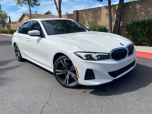 Used 2023 BMW 330i 330i w/ Driving Assistance Package image 2