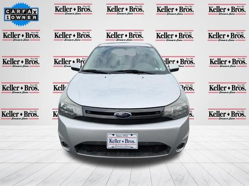 Used 2009 Ford Focus SES FWD image 4