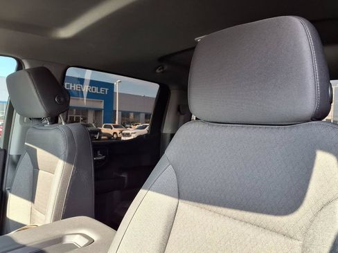 Used 2026 Chevrolet Silverado 1500 Custom w/ Turbomax Blackout Package RWD image 18