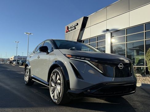 Used 2024 Nissan Ariya EVOLVE+ e-4ORCE image 1