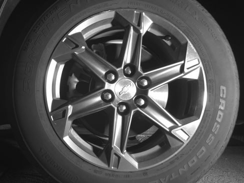 Used 2025 Chevrolet Blazer LT FWD image 12