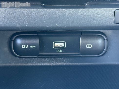 Used 2022 Kia Seltos SX w/ Sunroof Package image 23