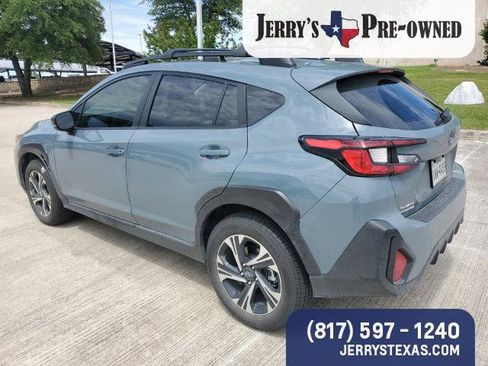 Used 2024 Subaru Crosstrek 2.0i Premium AWD/4WD image 8