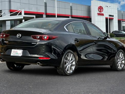 Used 2025 MAZDA MAZDA3 s image 4