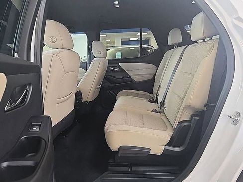Used 2023 Chevrolet Traverse LS AWD/4WD image 30