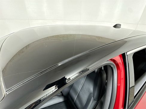 Certified 2025 Cadillac Optiq Luxury 2 image 21