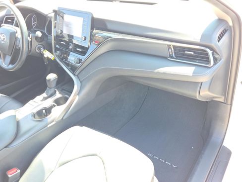 Certified 2022 Toyota Camry SE image 29