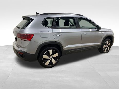Used 2024 Volkswagen Taos S image 5