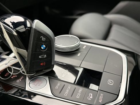 Used 2023 BMW X3 xDrive30i w/ Premium Package image 25