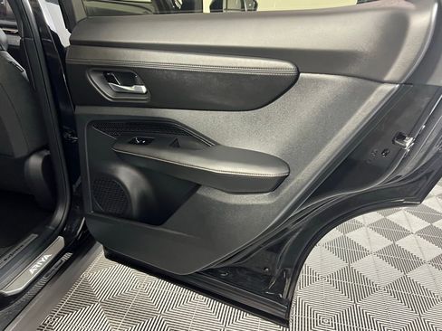 Used 2024 Nissan Ariya AWD image 26