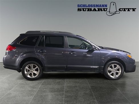 Used 2014 Subaru Outback 2.5i Limited w/ Moonroof Package image 10