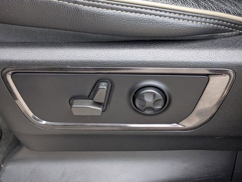 Used 2023 RAM 1500 Limited AWD/4WD image 21