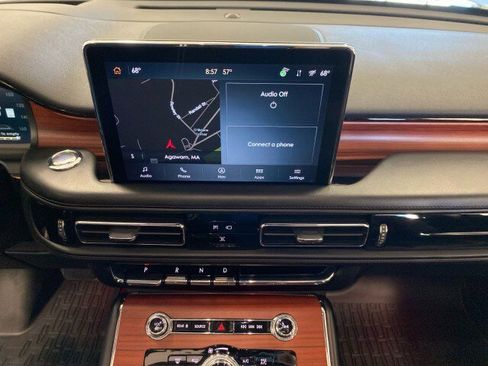 Certified 2023 Lincoln Aviator Reserve w/ Equipment Group 201A image 25