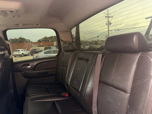 Used 2014 Chevrolet Silverado 2500 LTZ w/ LTZ Plus Package AWD/4WD image 26