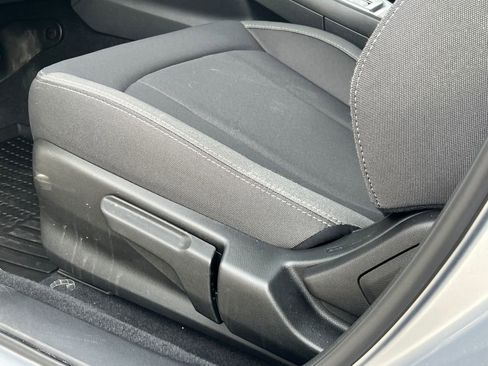 Certified 2025 Subaru Impreza 2.0i image 20