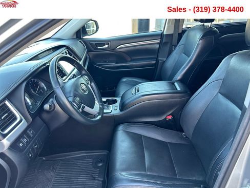 Used 2018 Toyota Highlander Limited w/ Protection Package #3 AWD/4WD image 10