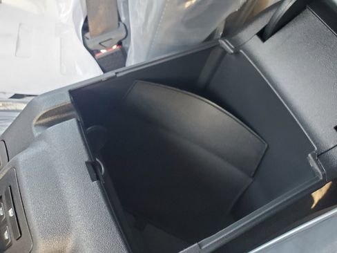 New 2025 Ford Bronco Badlands image 37