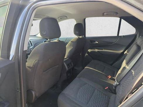 Used 2018 Chevrolet Equinox LT FWD image 15
