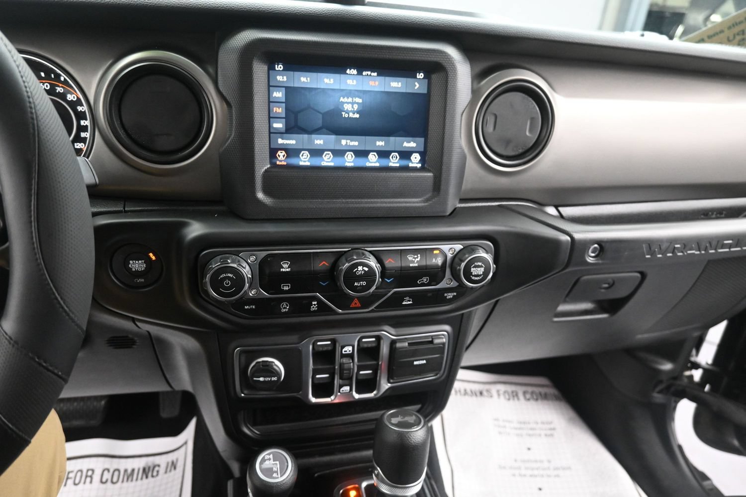 Used 2021 Jeep Wrangler Unlimited Sport AWD/4WD image 33