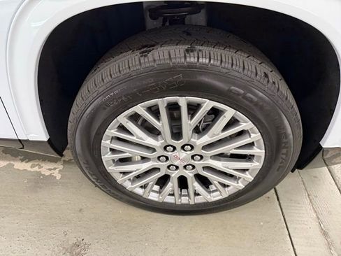 New 2026 GMC Acadia Denali w/ Super Cruise Package image 4