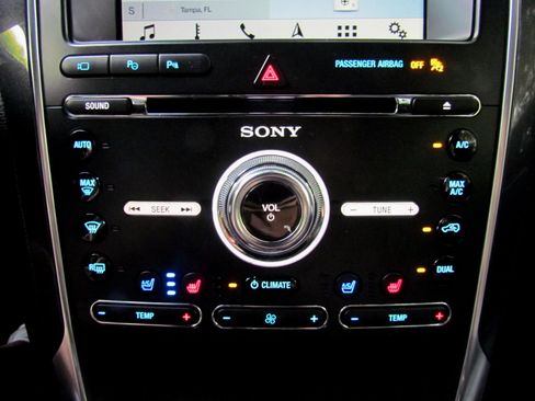 Used 2018 Ford Explorer Limited w/ Equipment Group 301A image 40