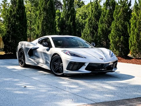 Used 2026 Chevrolet Corvette Stingray Coupe w/ Battery Protection Package RWD image 2