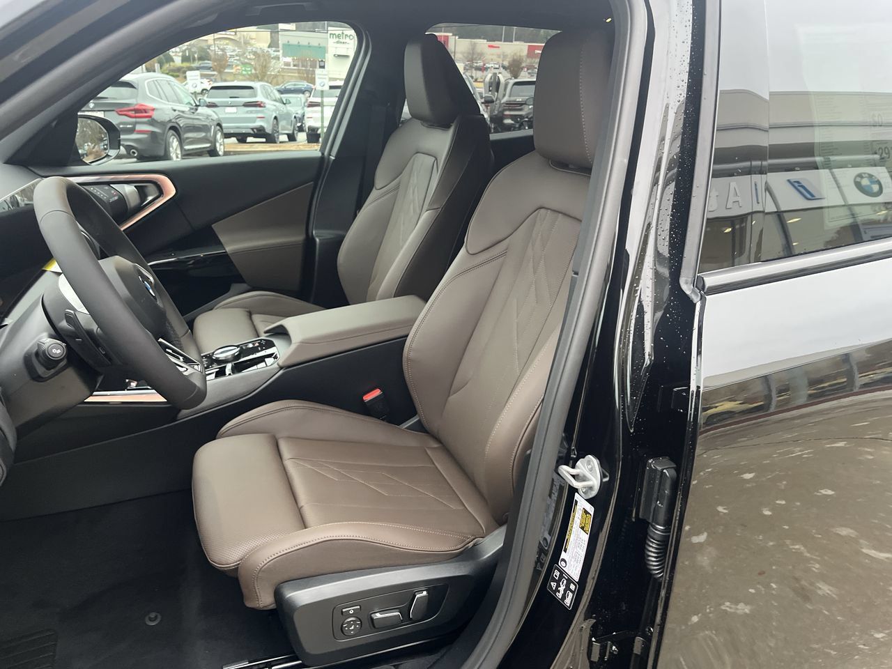 Certified 2026 BMW X3 xDrive30i w/ M Sport Package AWD/4WD image 14