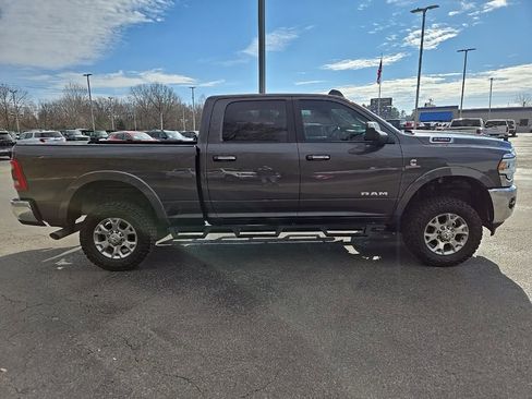 Used 2019 RAM 2500 Laramie image 3