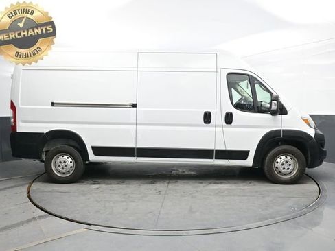 Used 2023 RAM ProMaster 2500 FWD image 8