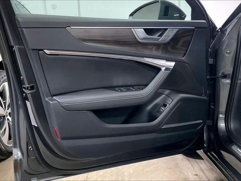 Used 2023 Audi A6 Premium Plus w/ Premium Plus Package image 24