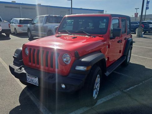 Used 2018 Jeep Wrangler Unlimited Sport S image 1