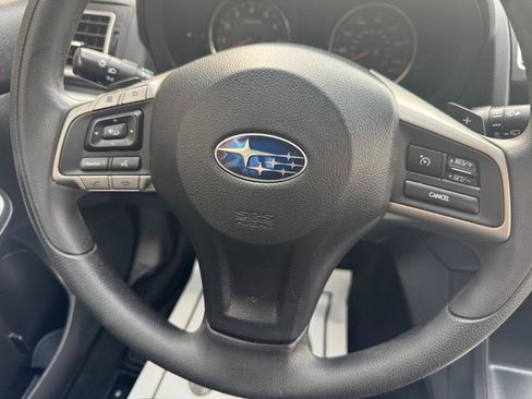 Used 2015 Subaru Crosstrek 2.0i Premium AWD/4WD image 17