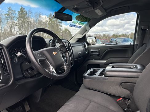 Used 2018 Chevrolet Silverado 1500 LT w/ All Star Edition AWD/4WD image 11