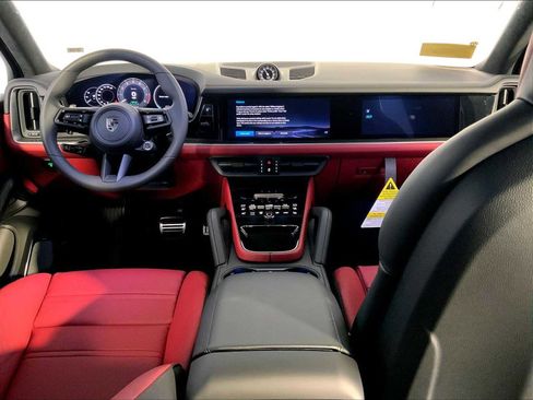 New 2026 Porsche Cayenne Turbo image 14