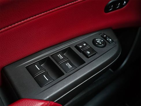 Used 2020 Acura ILX image 32