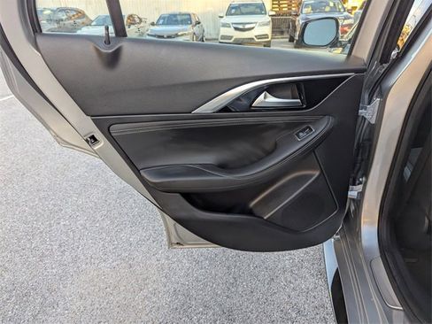 Used 2019 INFINITI QX30 image 28