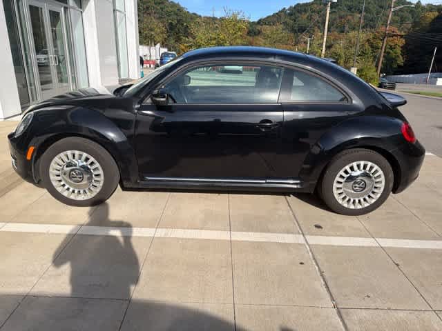 Used 2016 Volkswagen Beetle 1.8T SE FWD image 2